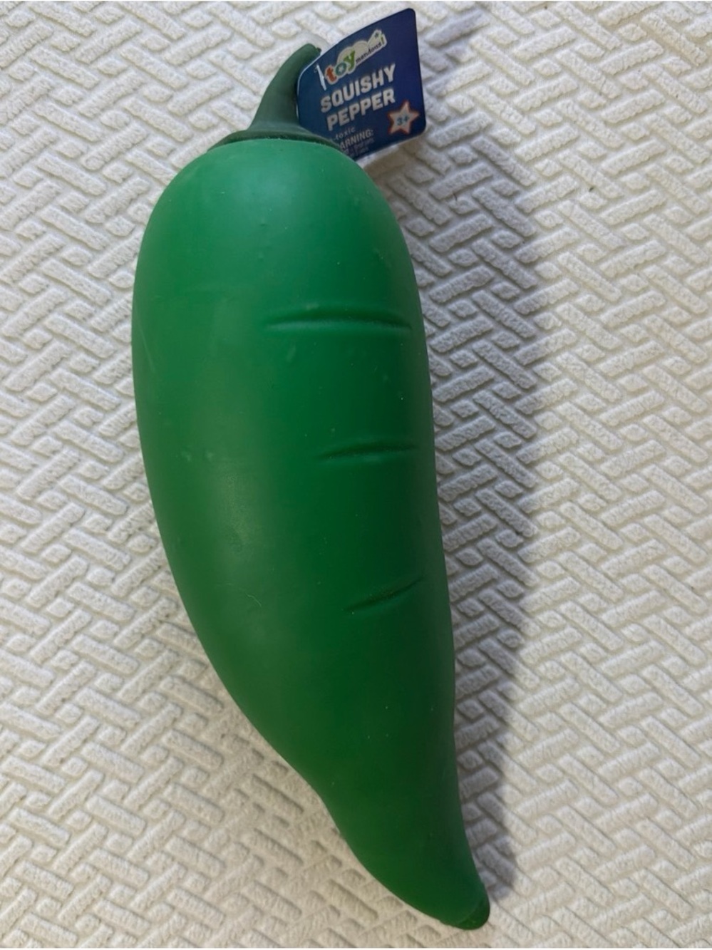 VIRAL Squishy Toymendous Squishy GREEN PEPPER JUMBO 12.5” Squishy